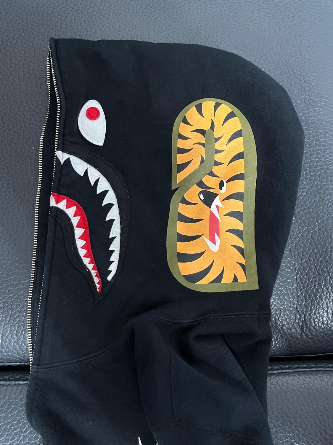 베이프 뉴욕 10주년 위즈칼리파 후드집업 s 상품이미지4