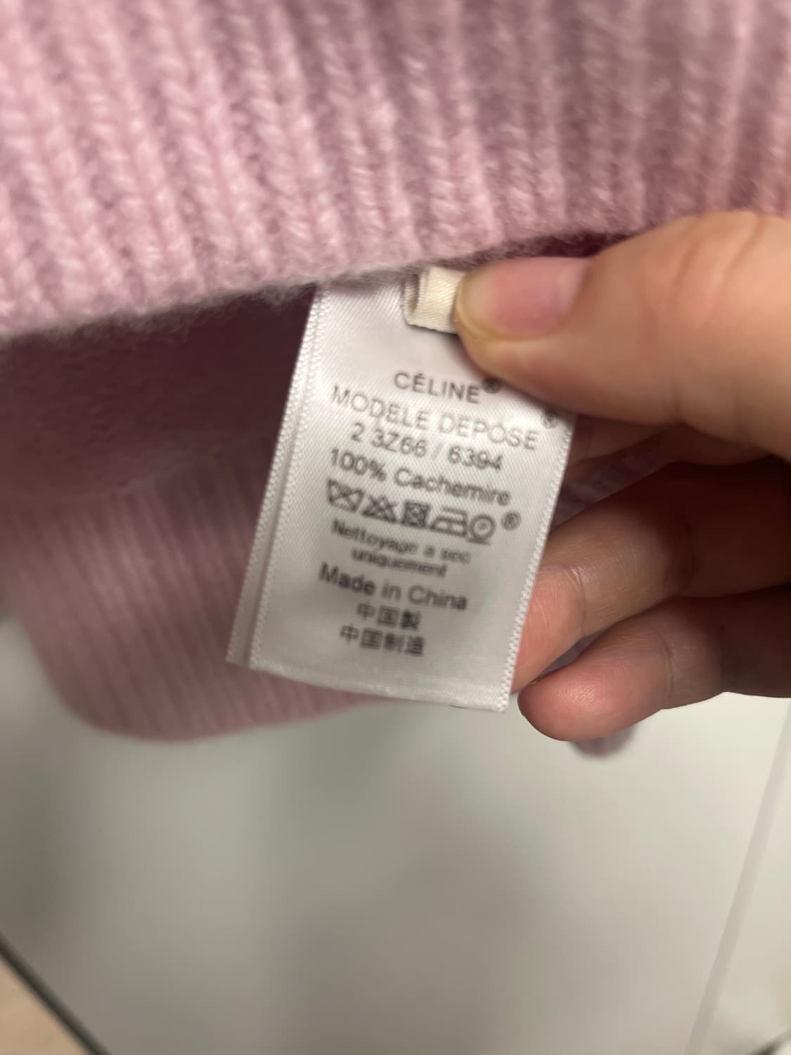 셀린 헤비웨잇 캐시미어  100터틀넥 스웨터 상품이미지2