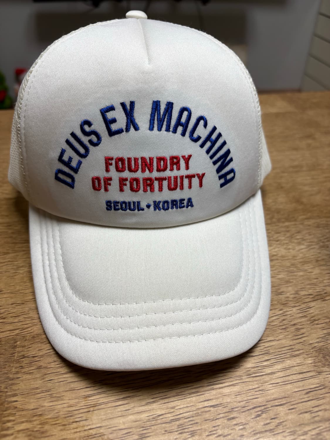 데우스 마키나 흰색메쉬 볼캡(새상품) 상품이미지1