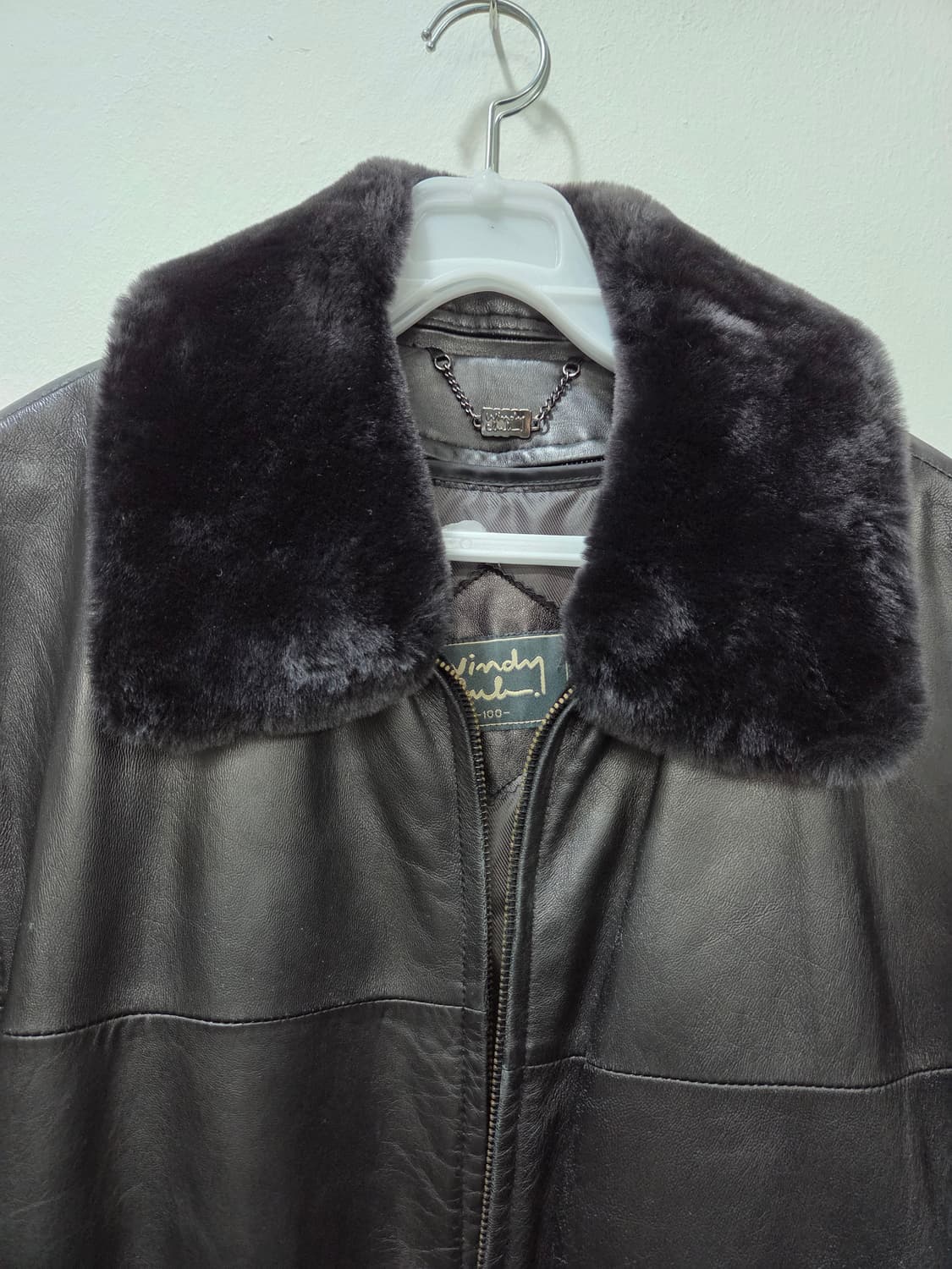 윈디크로드 양가죽재킷 봄버 점퍼 퍼카라 100사이즈 상품이미지2