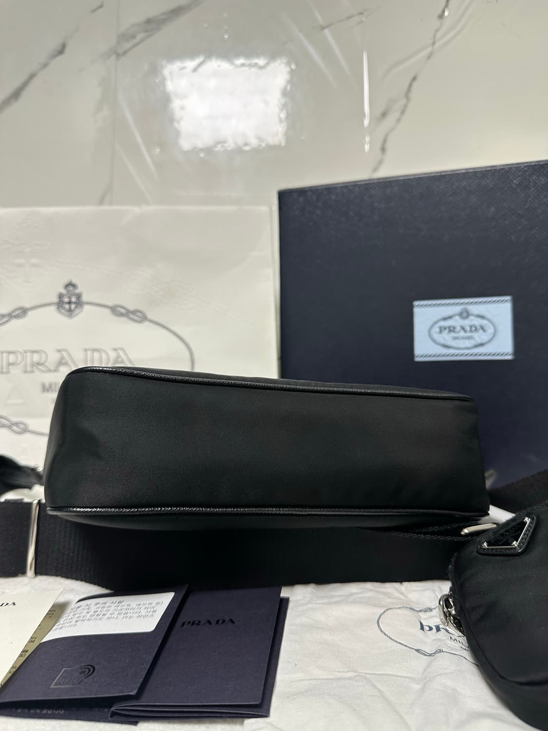 [SA급 정품] 프라다 리나일론 체인 호보백 상품이미지3