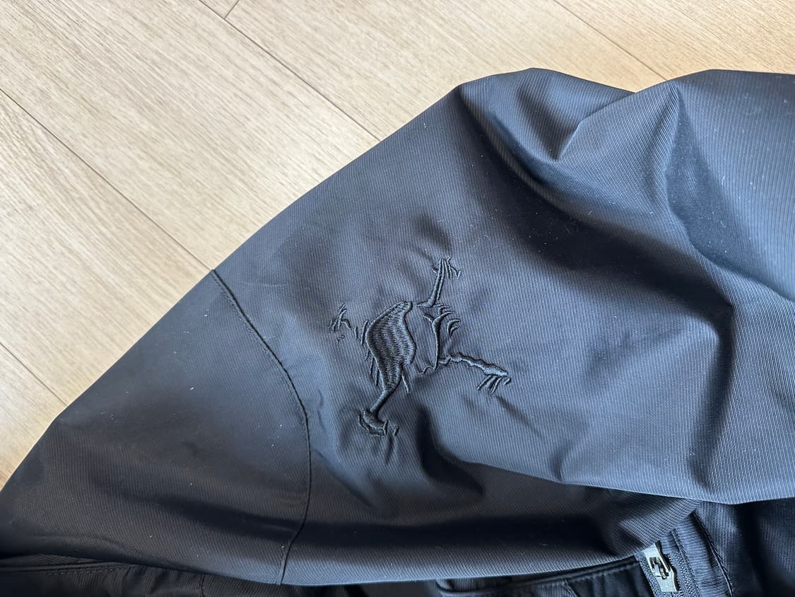 팔라스 오클리 니트로퓨엘 바람막이 S 상품이미지4