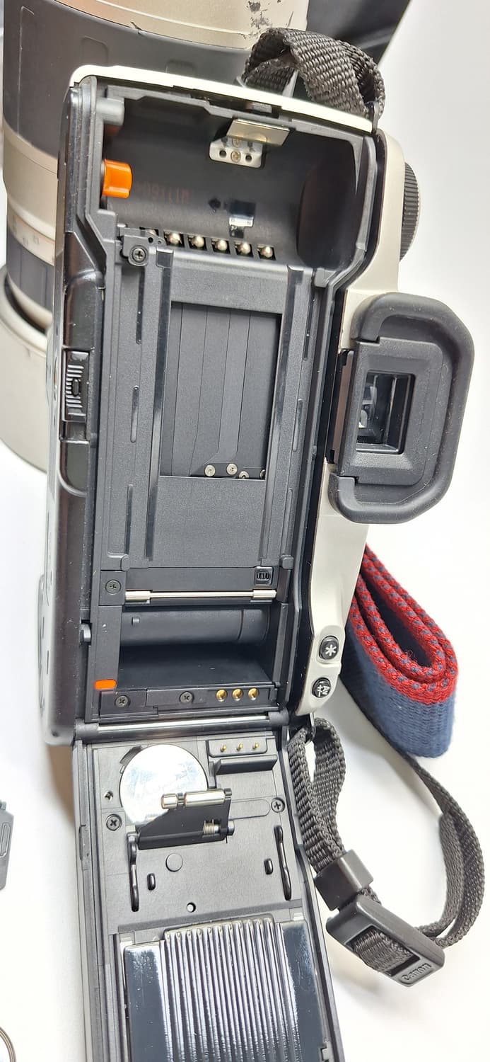 빈티지 필름카메라 풀세트/캐논 Eos kiss,탐론 70-300 망원렌즈 상품이미지2