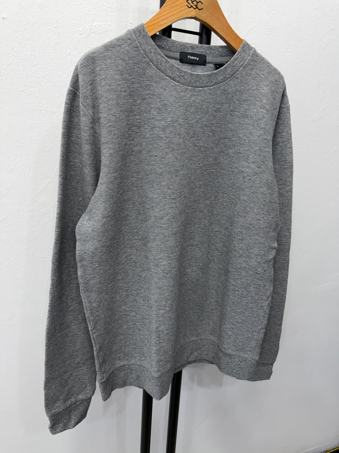 정품) 띠어리 남성 그레이 니트 S  상품이미지2