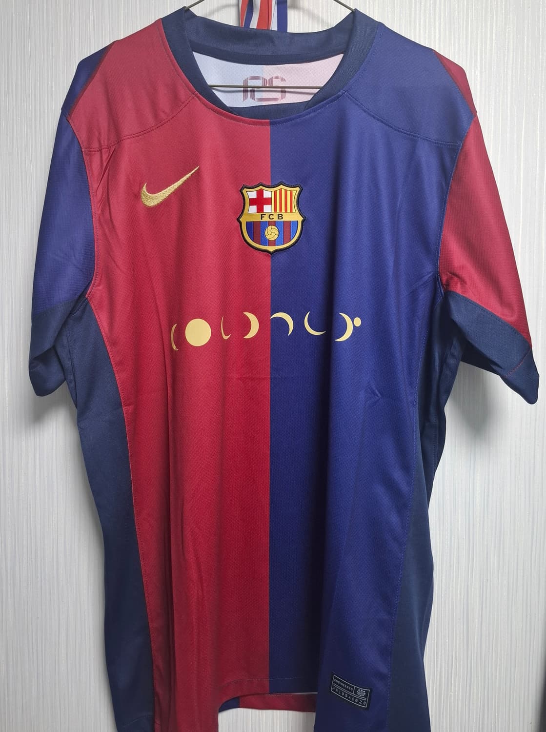 23-24 바르셀로나 홈 유니폼 상품이미지1