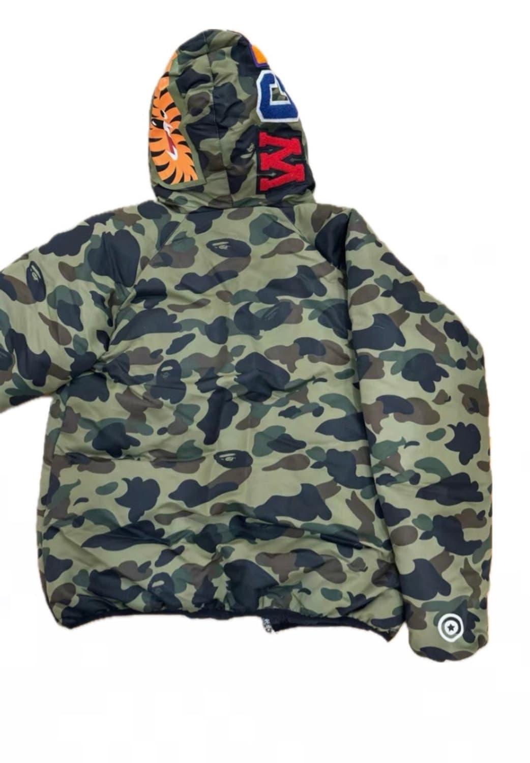 베이프 샤크 후드 패딩 상품이미지3