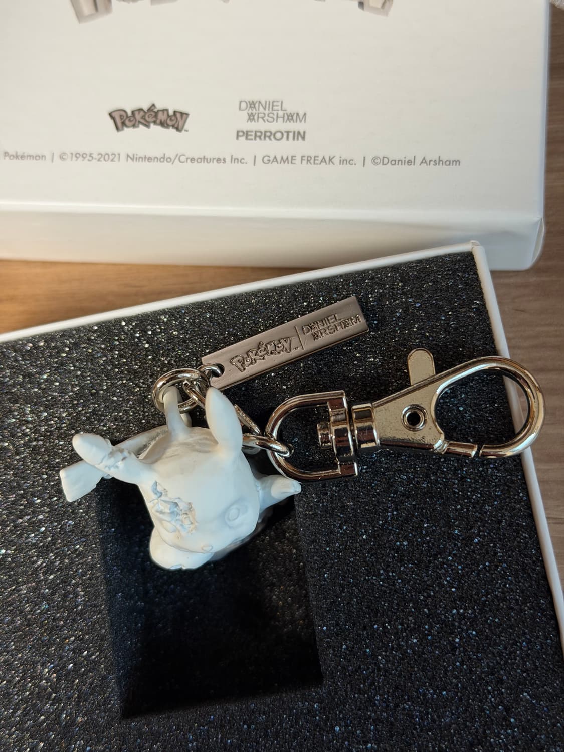 다니엘 아샴 x 포켓몬 피카츄 키링 상품이미지3