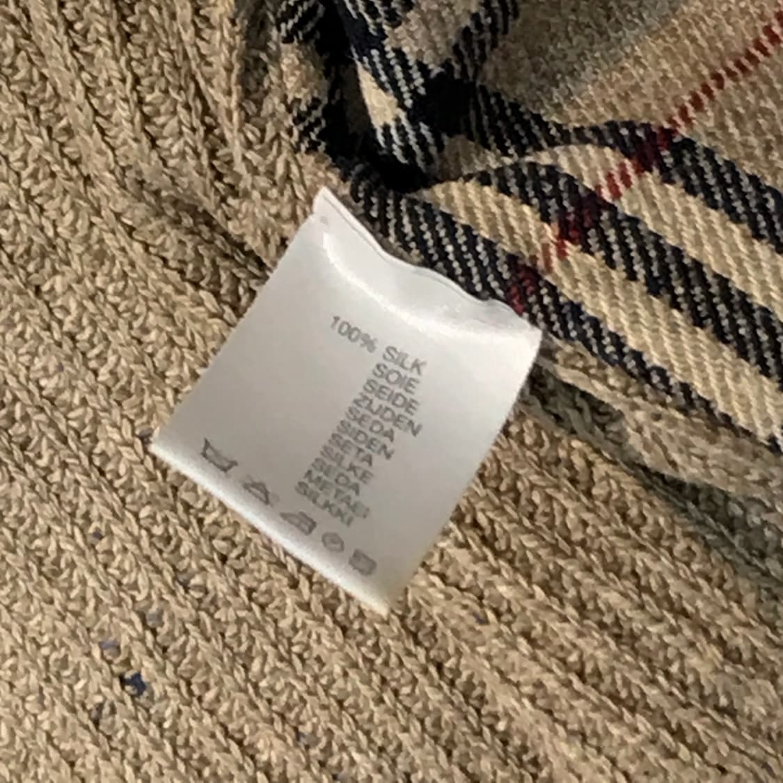 버버리 베이지 노바체크 실크 투웨이 집업 자켓 남성 105 여성 프리 상품이미지6