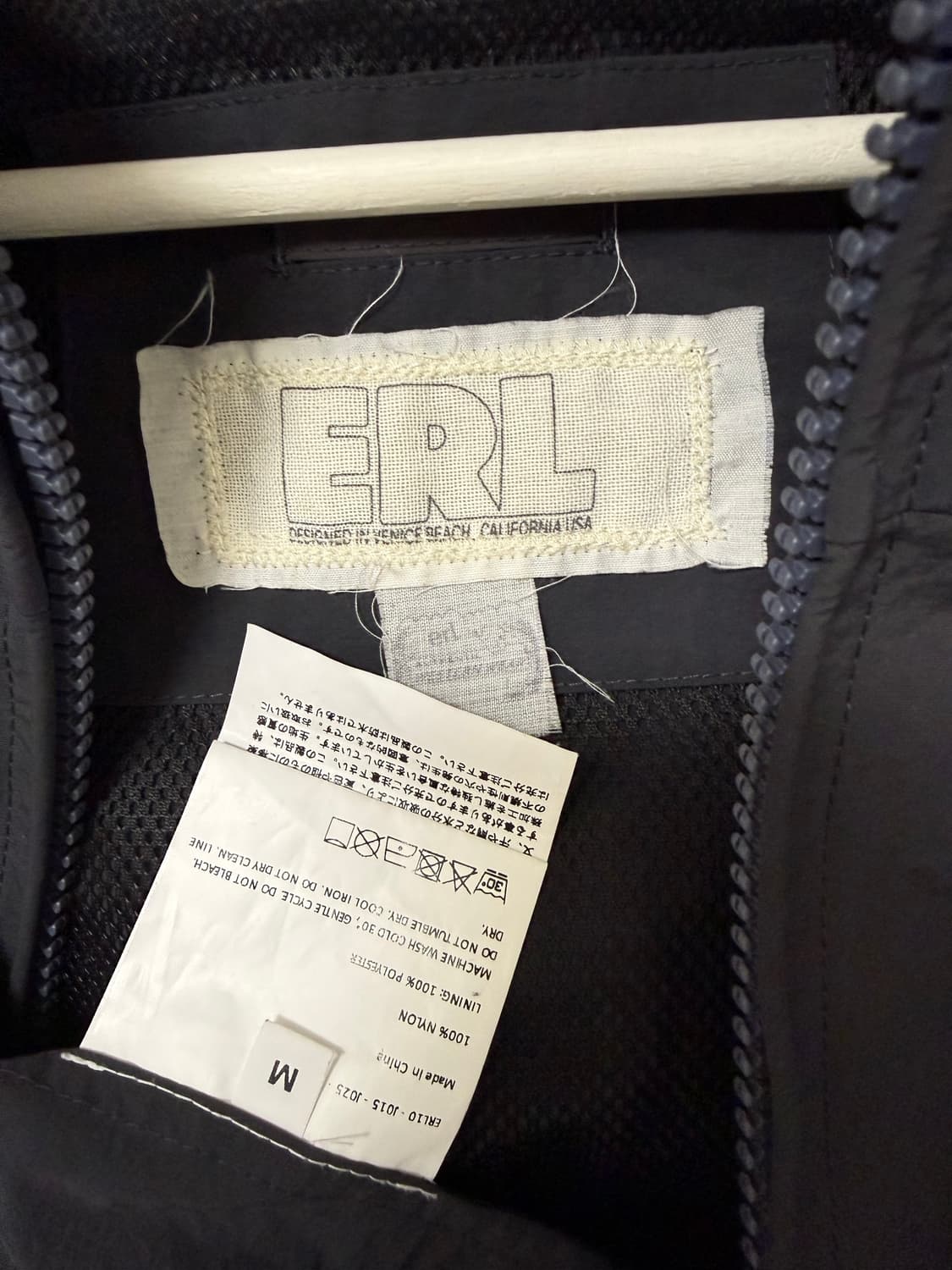 [M] ERL UFO WINDBREAKER 이알엘 바람막이 자켓 상품이미지4