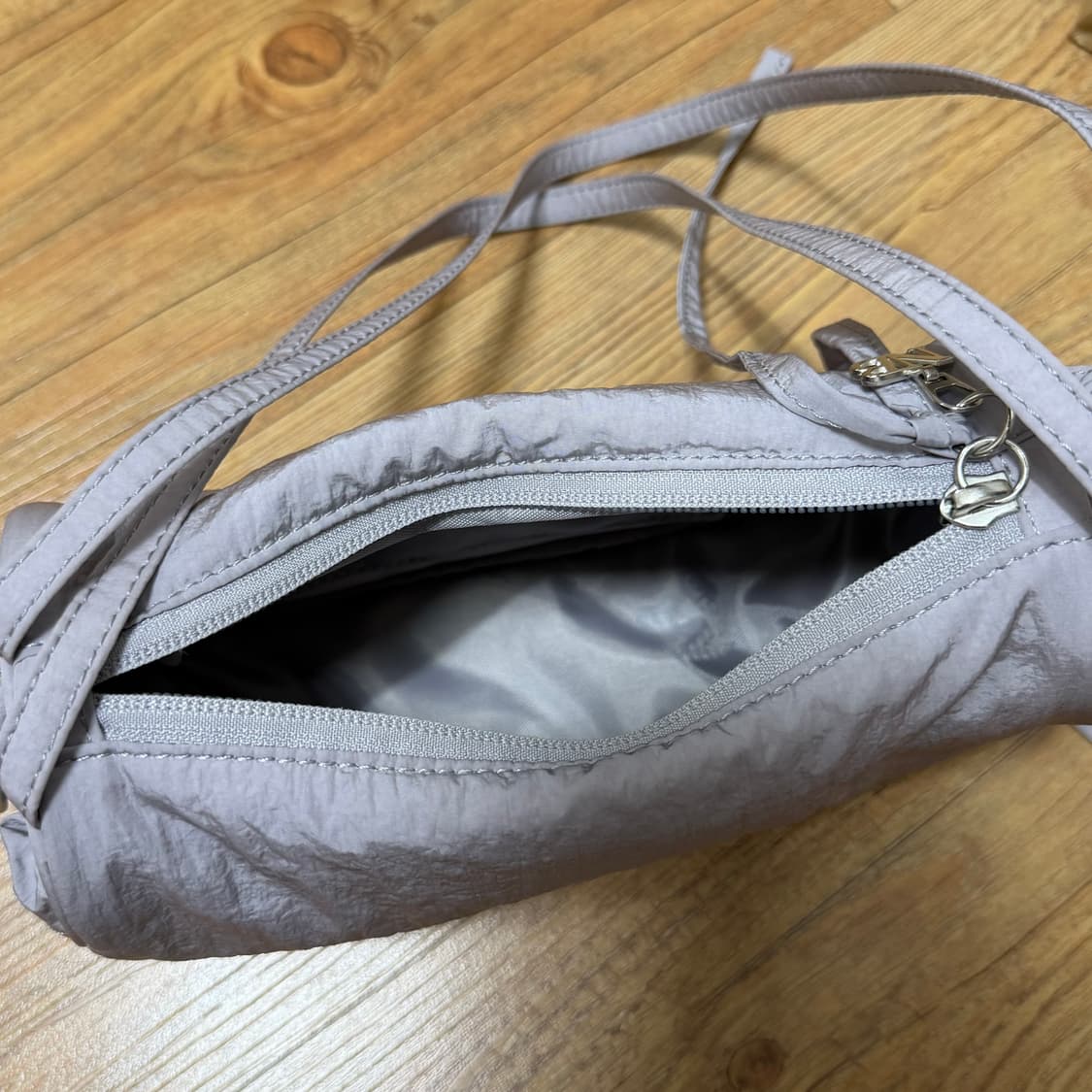 뉴발란스 숄더백 상품이미지2