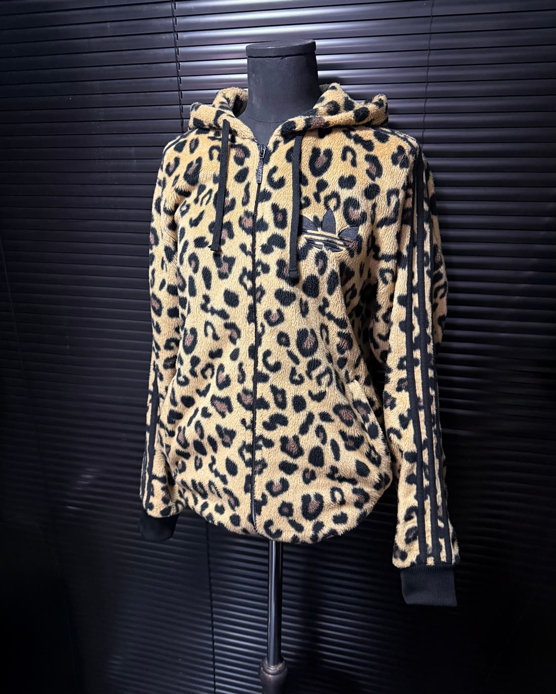 아디다스 호피 레오파드 털 후리스 후드집업 100 L 갸루 로리 펑크 퍼 상품이미지1