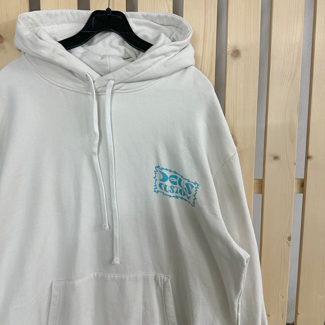 (L) 데우스 화이트 빅로고 후드티 상품이미지5