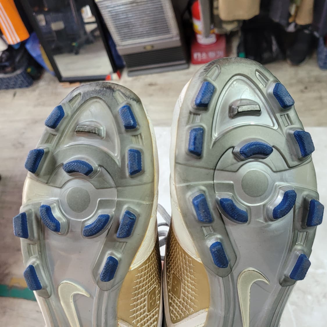 Nike CTR360 김주성 사인 축구화 상품이미지5