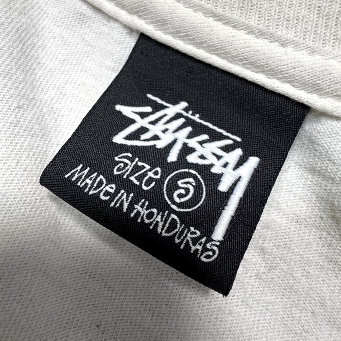 Name : 스투시 월드투어 트라이브 화이트컬러 반팔티 :) 상품이미지4