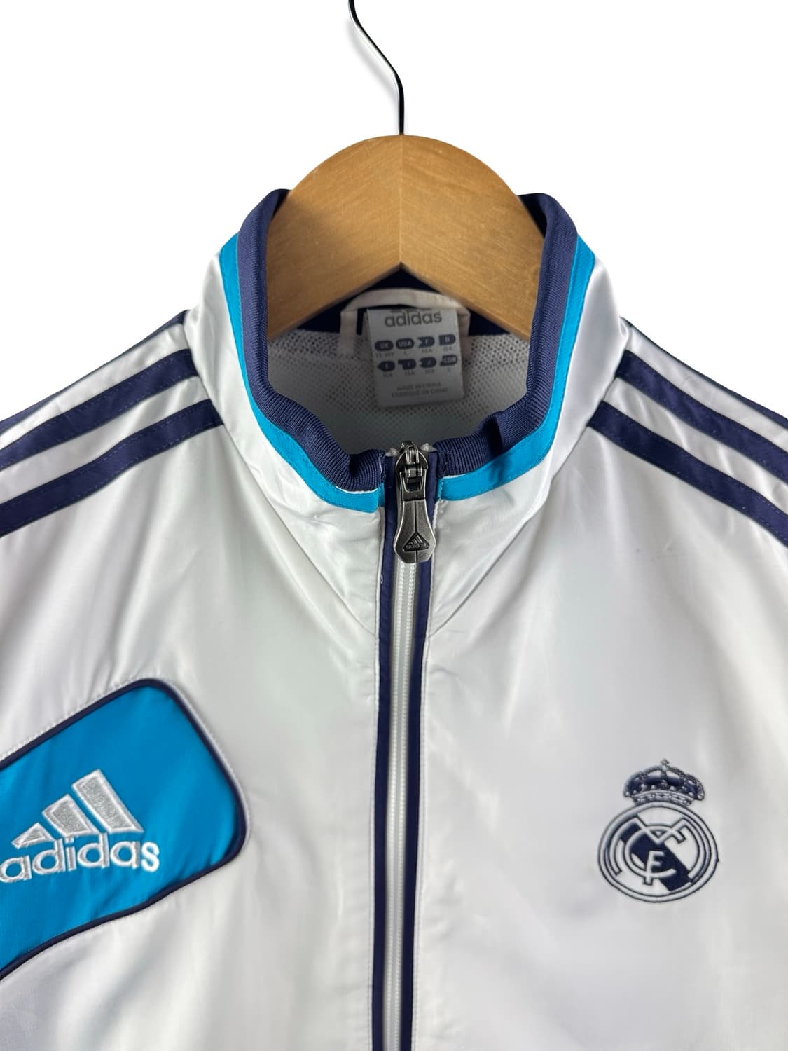아디다스 레알마드리드 12-13 바람막이2023 상품이미지3