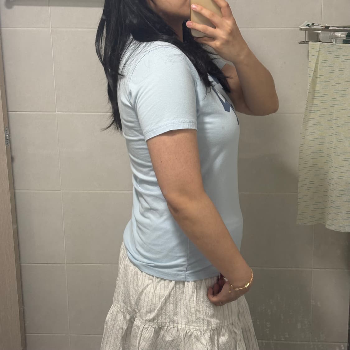 갭 시나모롤깔💙 하늘색 딱붙 반팔티 M 상품이미지3