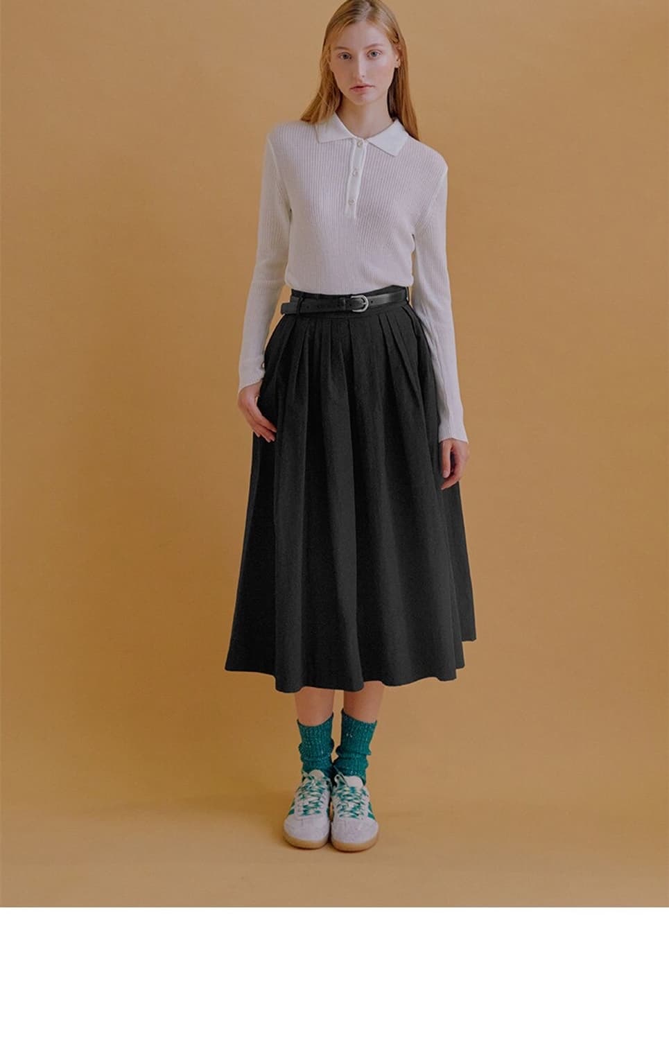 앤유 시그니처 블랙 플레어 롱 스커트 상품이미지2