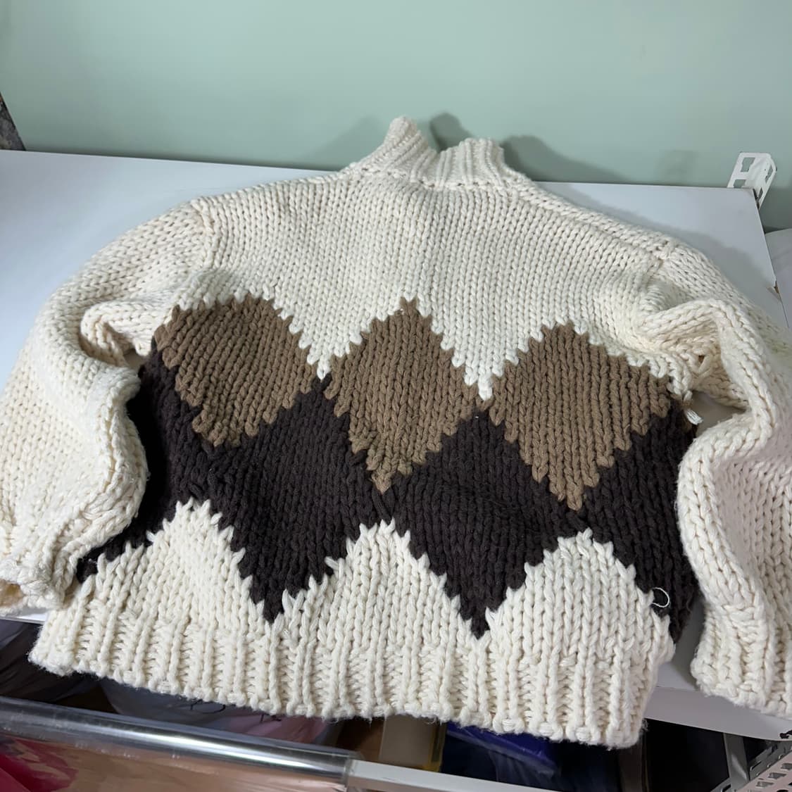 우먼FREE 마리끌레르 아이보리 아가일 떡볶이 코위찬 가디건 상품이미지5