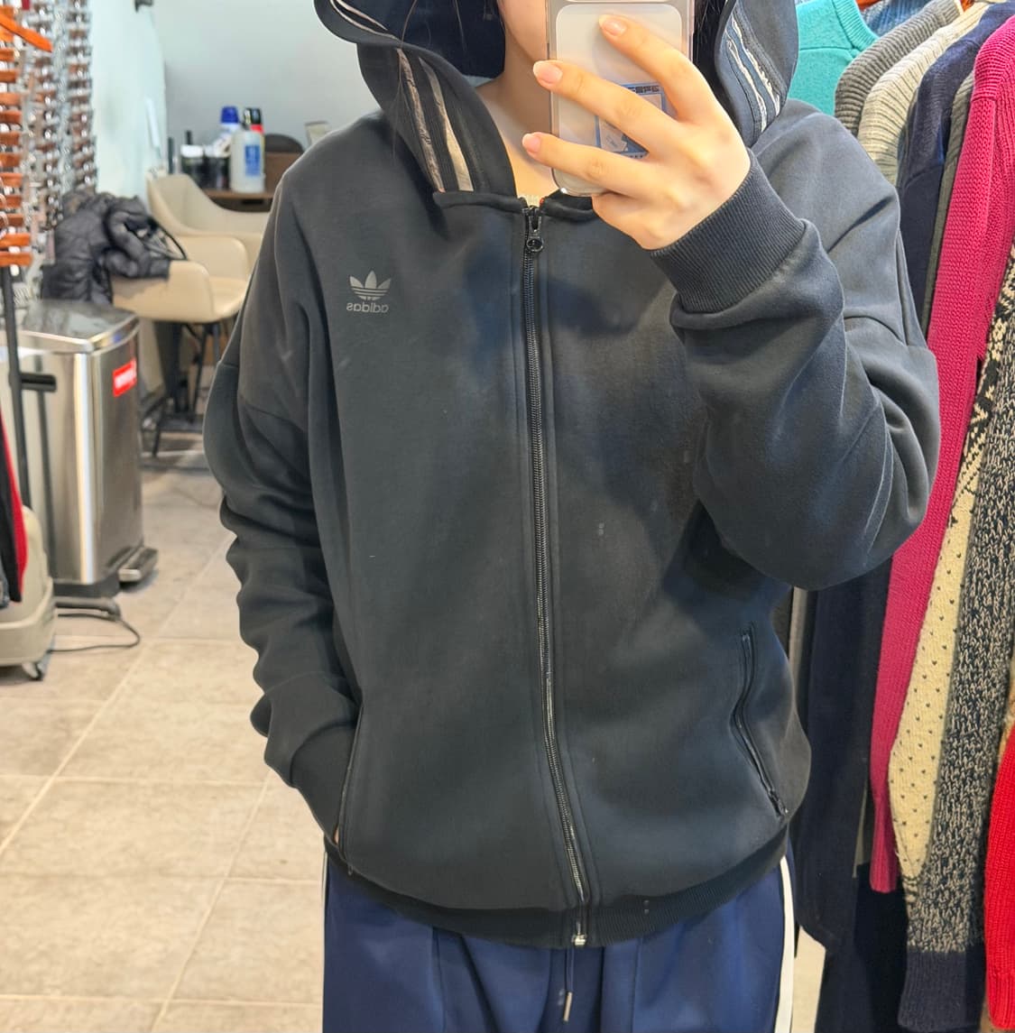 [NO.9] 아디다스 검은색 후드집업 상품이미지3
