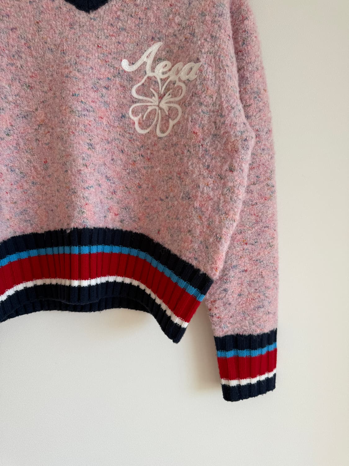 에이카화이트(AECA WHITE) 브이넥 니트 상품이미지3