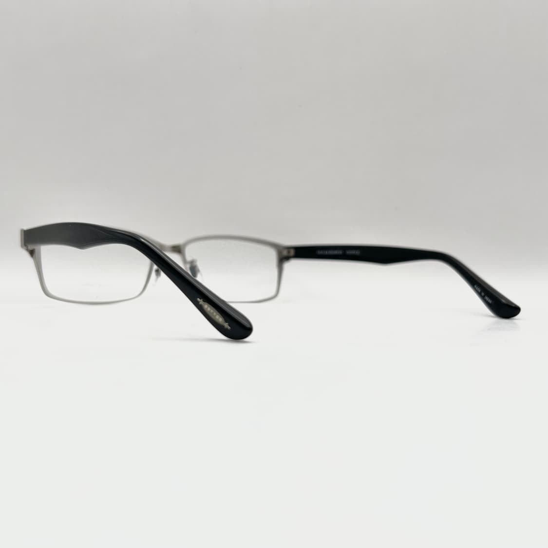 올리버피플스 GUSTON 거스톤 스퀘어 콤비 메탈 금테 안경 상품이미지5