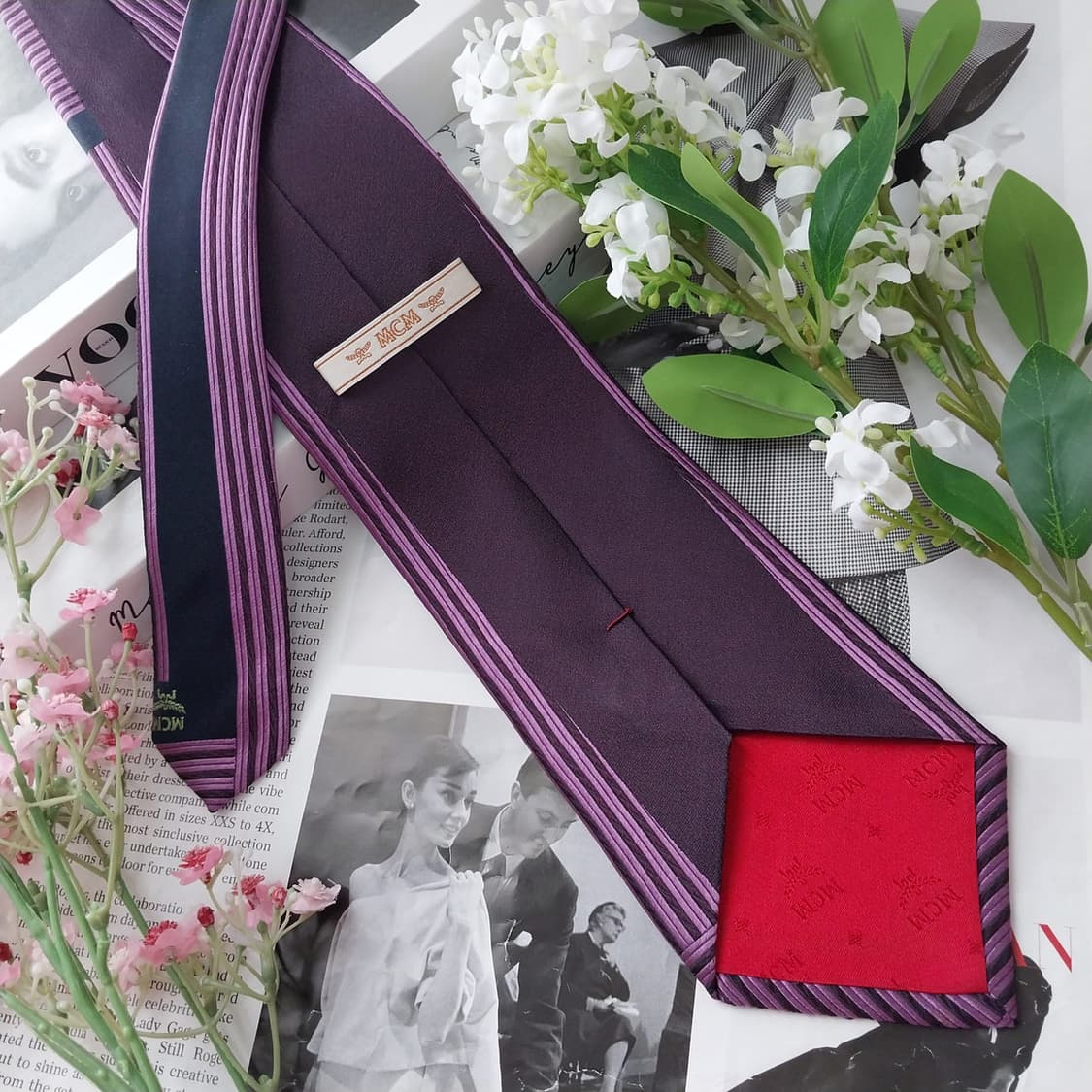 엠씨엠 실크 퍼플 스트라이프 넥타이 9.3cm A+등급 K2128
 상품이미지9