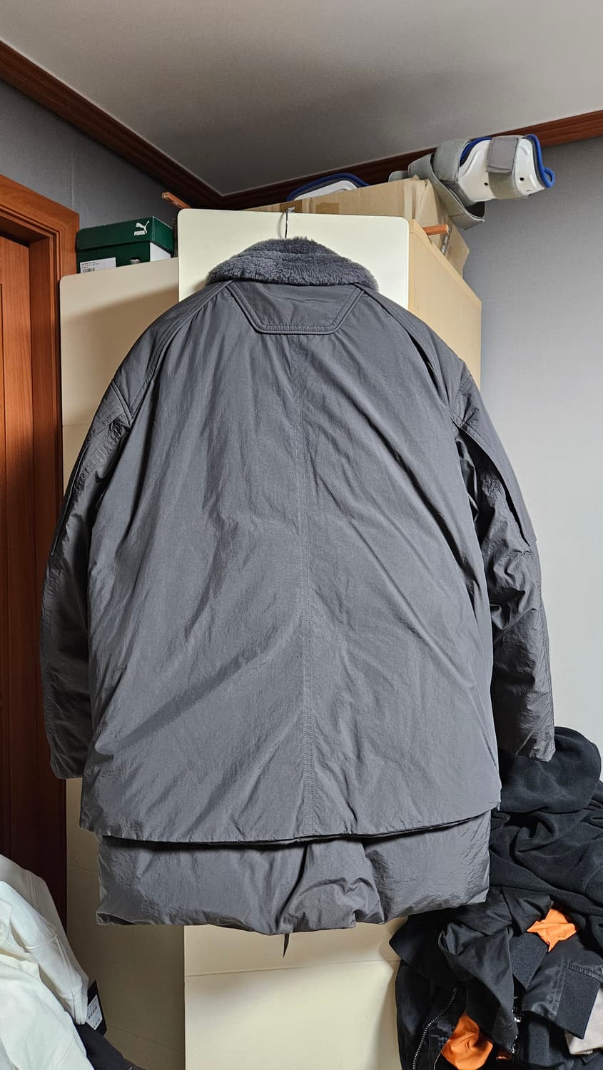 준지 패딩 그레이 289만 상품이미지6