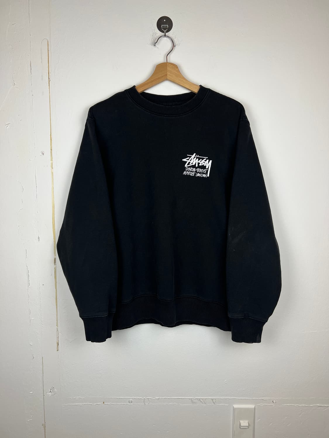 스투시 블랙 로고프린팅 맨투맨 M 상품이미지2