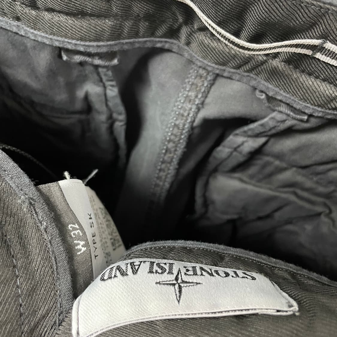 스톤아일랜드 카고 팬츠 블랙 32 상품이미지6