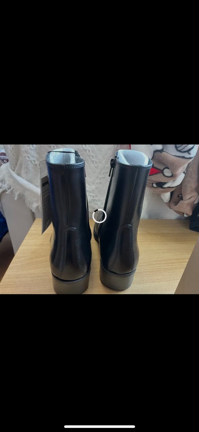 르메르 20시즌 Zipped Boots 코도반 40 사이즈 팝니다 상품이미지6
