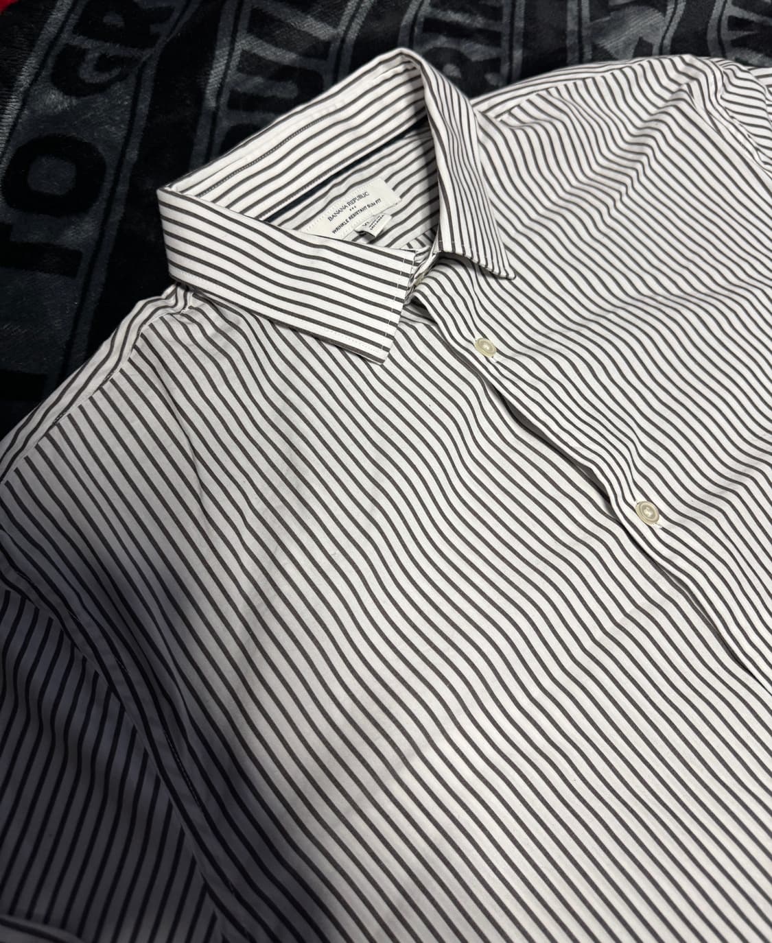 바나나 리퍼블릭 슬림 핏 드레스 셔츠 브라운 스트라이프 상품이미지3