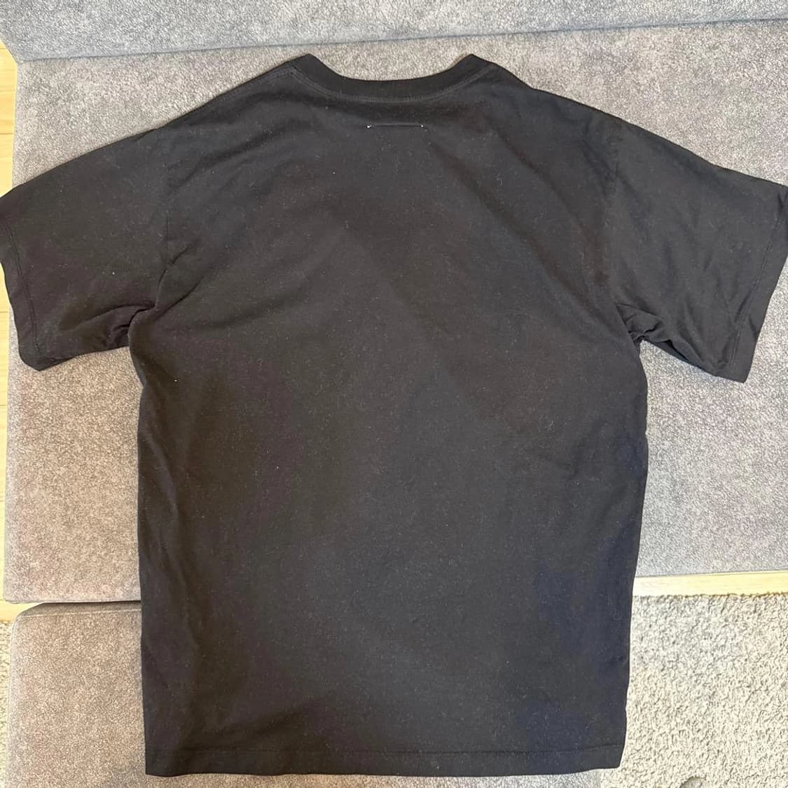 MM6 메종 마르지엘라 넘버링 로고 패치 반팔 티셔츠 상품이미지3