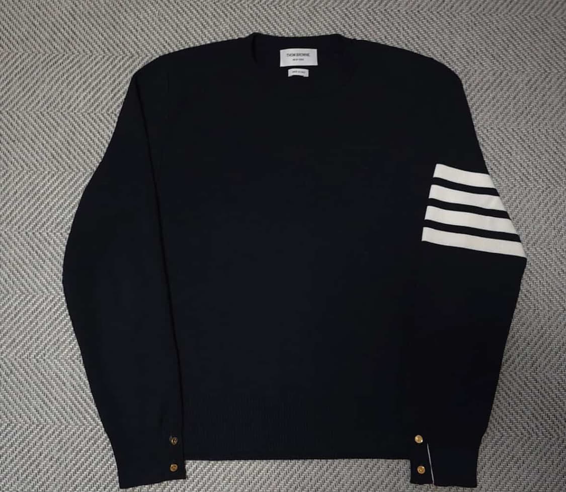 톰브라운 밀라노 스티치 니트 네이비 거의 새상품 상품이미지1