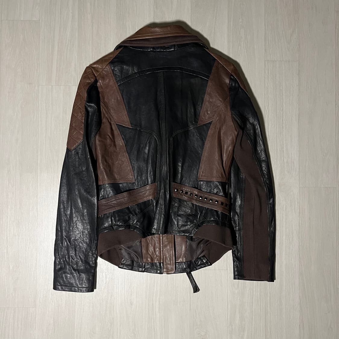 Leather . 믹스컬러 스터드 램스킨 자켓 상품이미지3