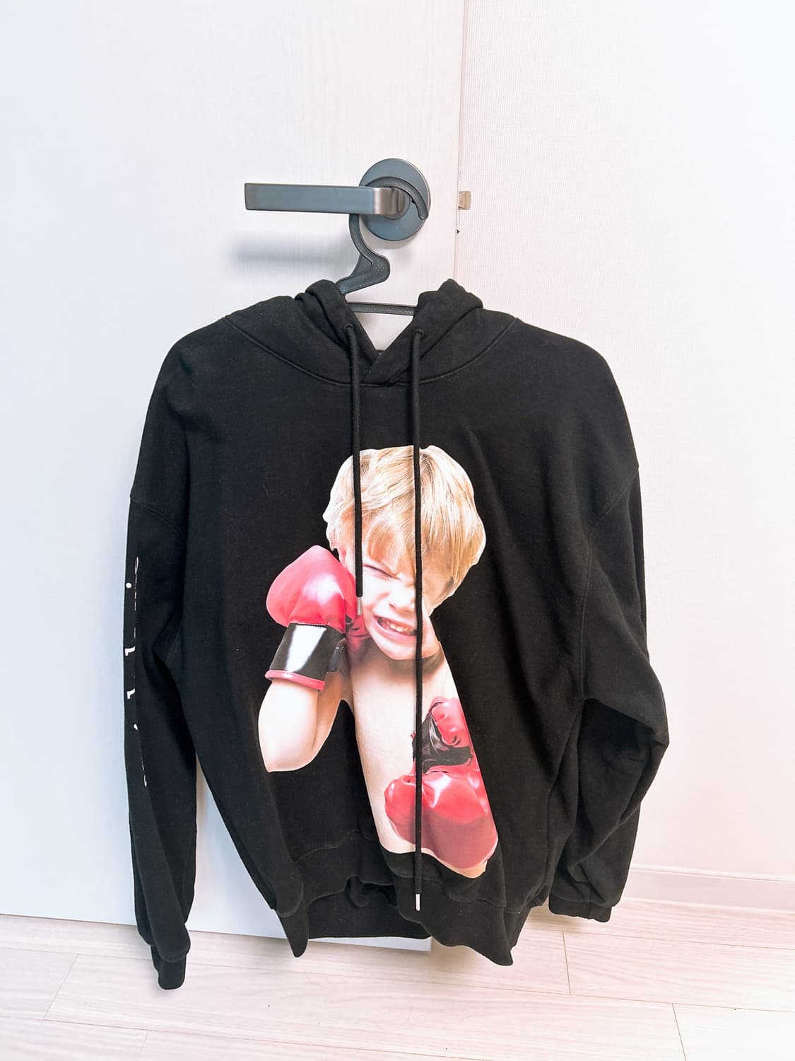 아크메드라비 블랙 후드티 1사이즈 상품이미지1