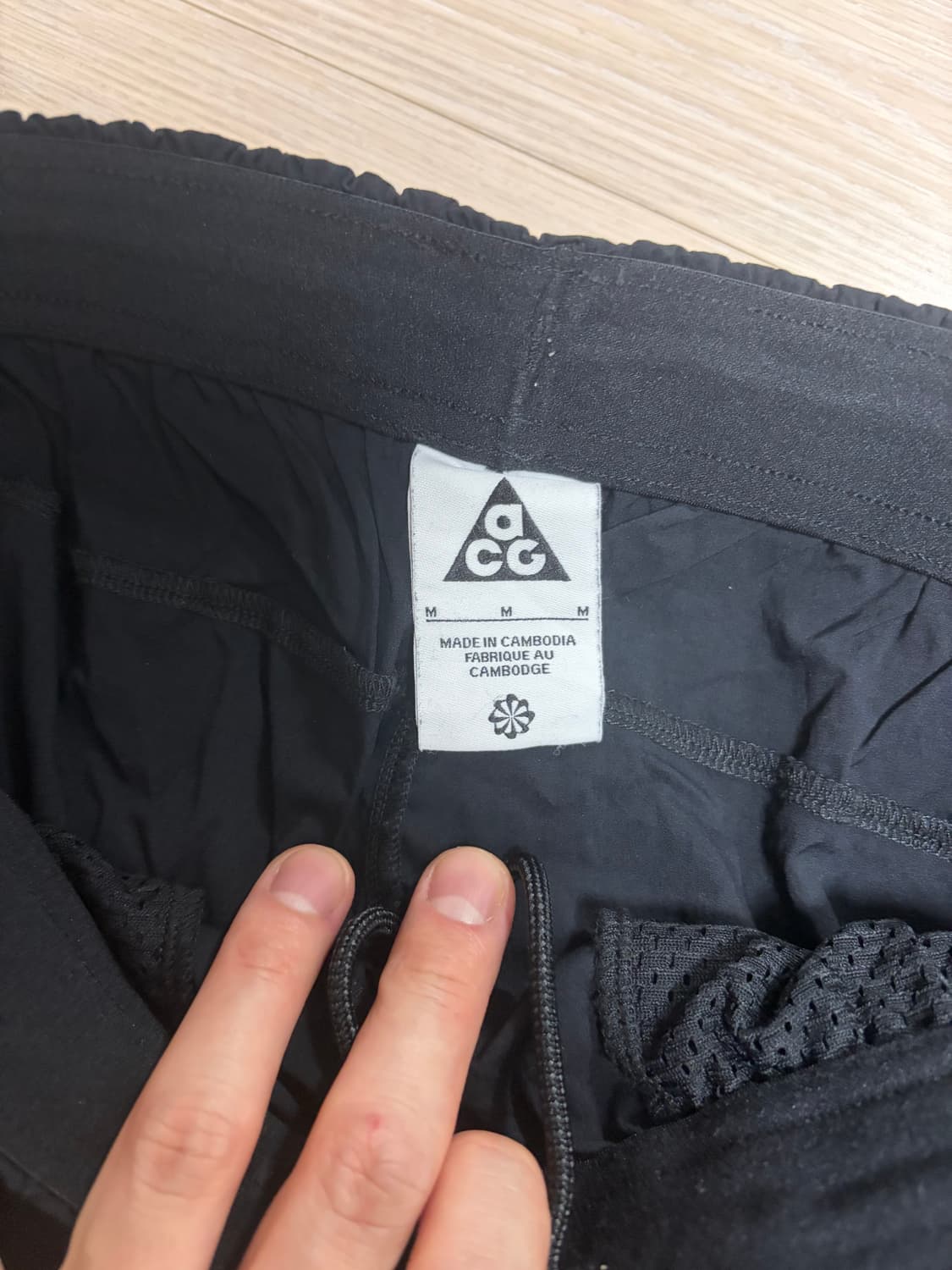 나이키 ACG 블랙 이구아나 팬츠 상품이미지2