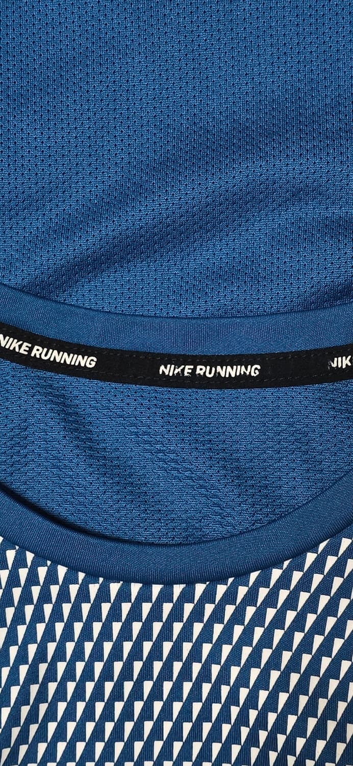 나이키 드라이핏 남성 러닝 반팔 XXL(110) 상품이미지3