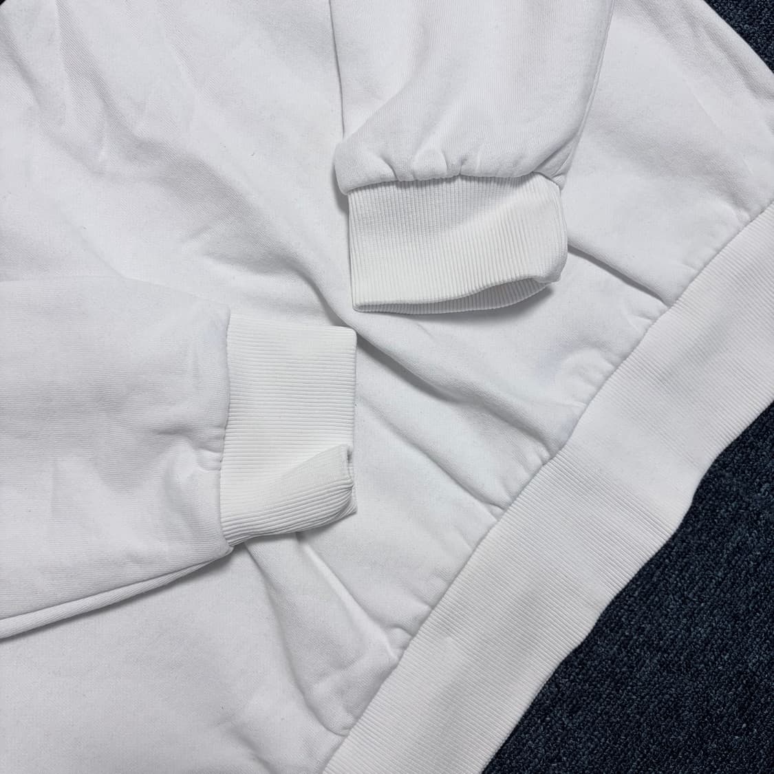 MLB 뉴욕양키스 맨투맨 상품이미지2