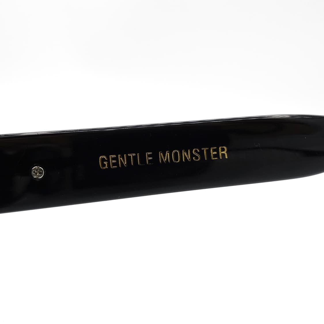 GentleMonster 젠틀 몬스터 탐부 01 리뉴 블랙 선글라스 상품이미지4