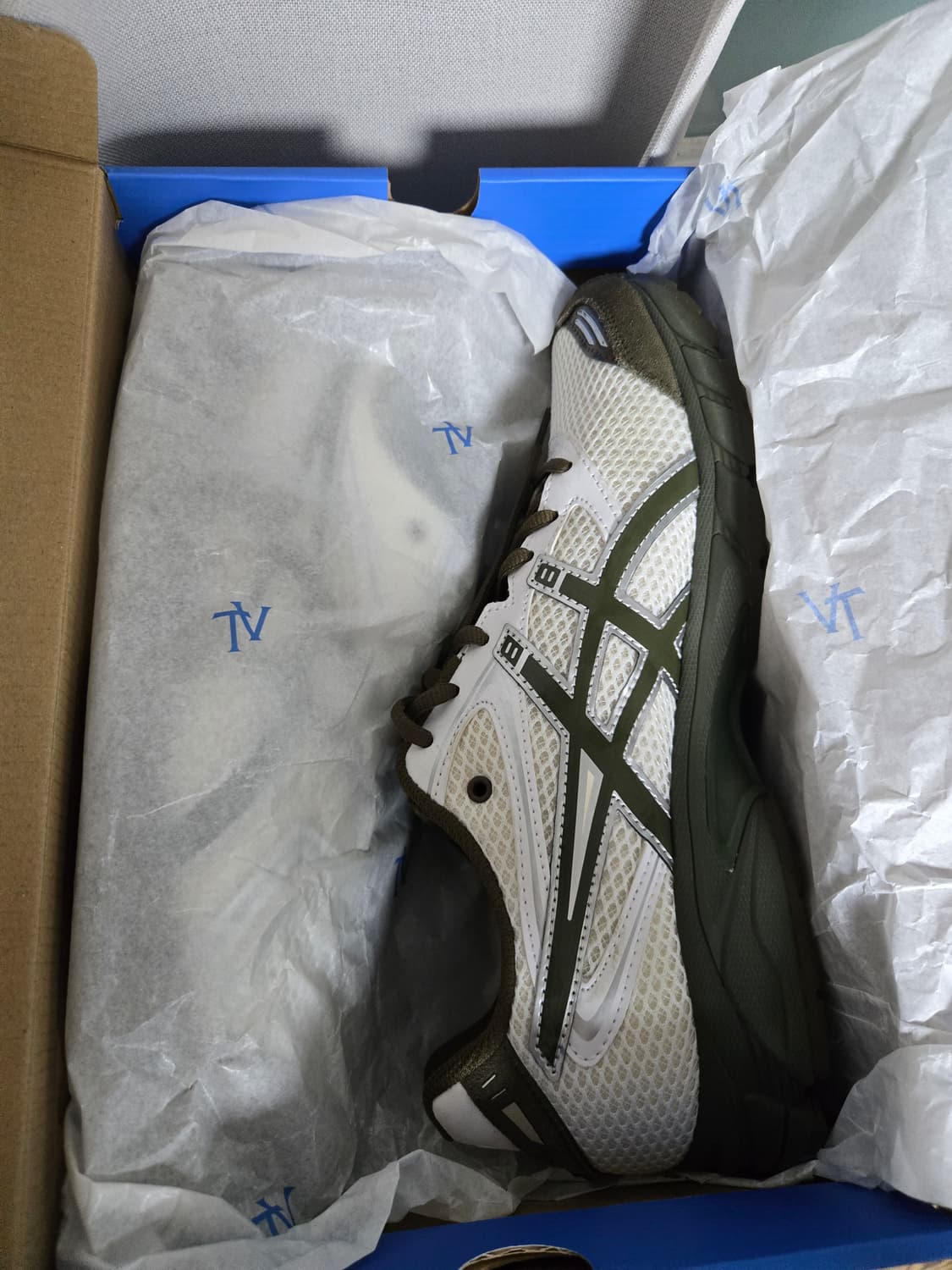 [285] 아식스 젤 ds트레이너14 템테이션 베케이션 상품이미지2