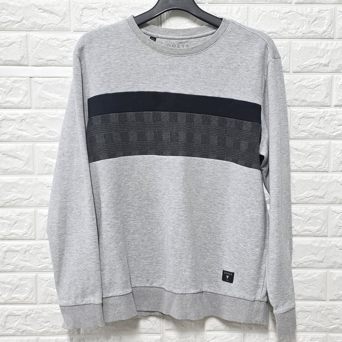 택포) GUESS 맨투맨 100 상품이미지1