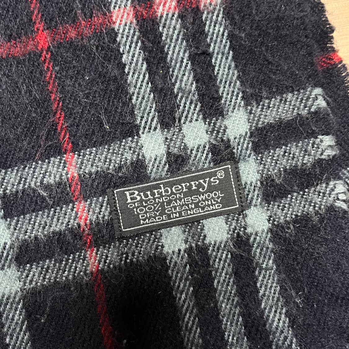 버버리 노바체크 네이비 램스울 머플러 상품이미지3