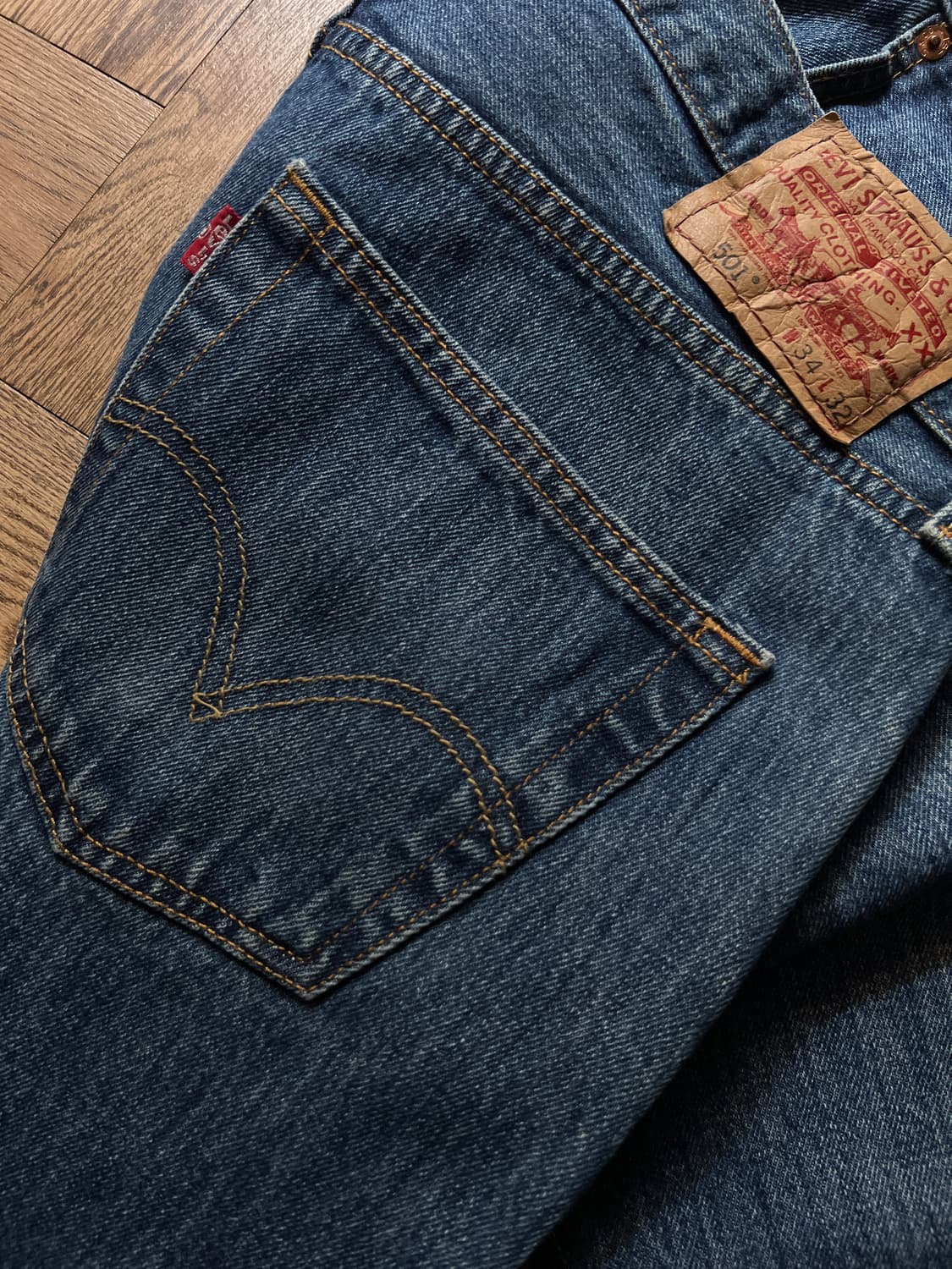 [34]리바이스 501 빈티지 워싱 스트레이트핏 데님 팬츠 상품이미지5