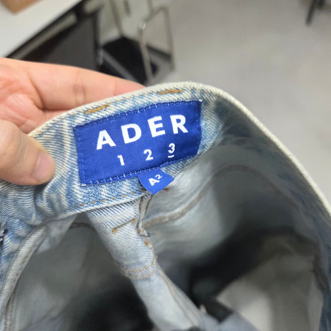 아더에러 19ss 애로우 데님 a2사이즈 상품이미지3