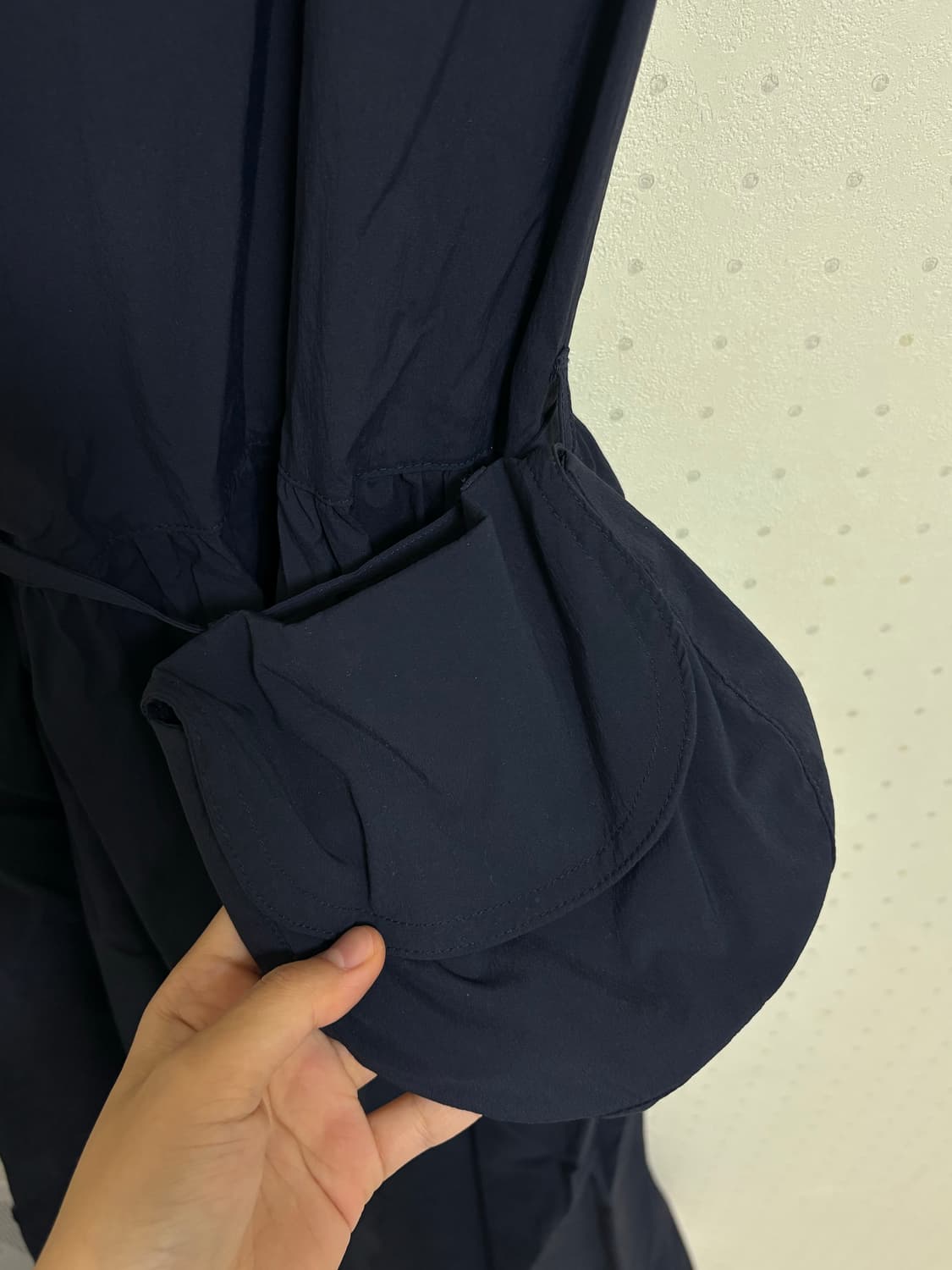 네이더스 네이비 원피스 판매해요/실착1회 상품이미지7