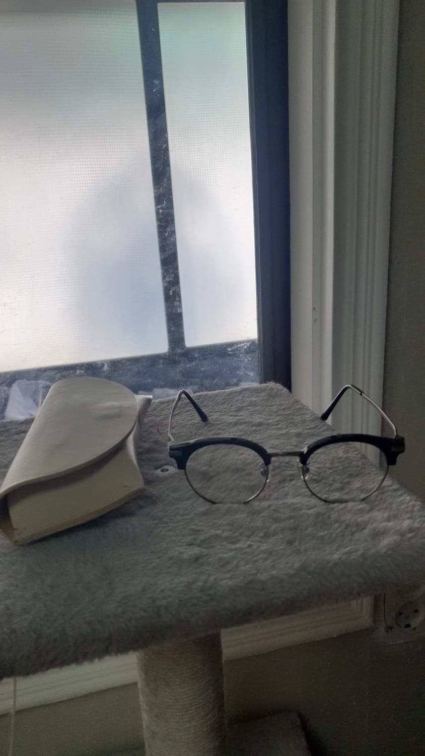 젠틀몬스터 블루문 하은 상품이미지1