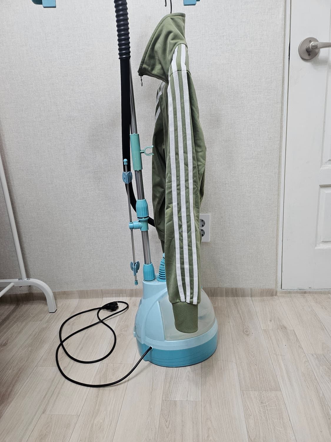 (90)S☆우주매물☆ 아디다스 파이어버드 백로고 [올리브카키] 트랙탑져지 상품이미지5