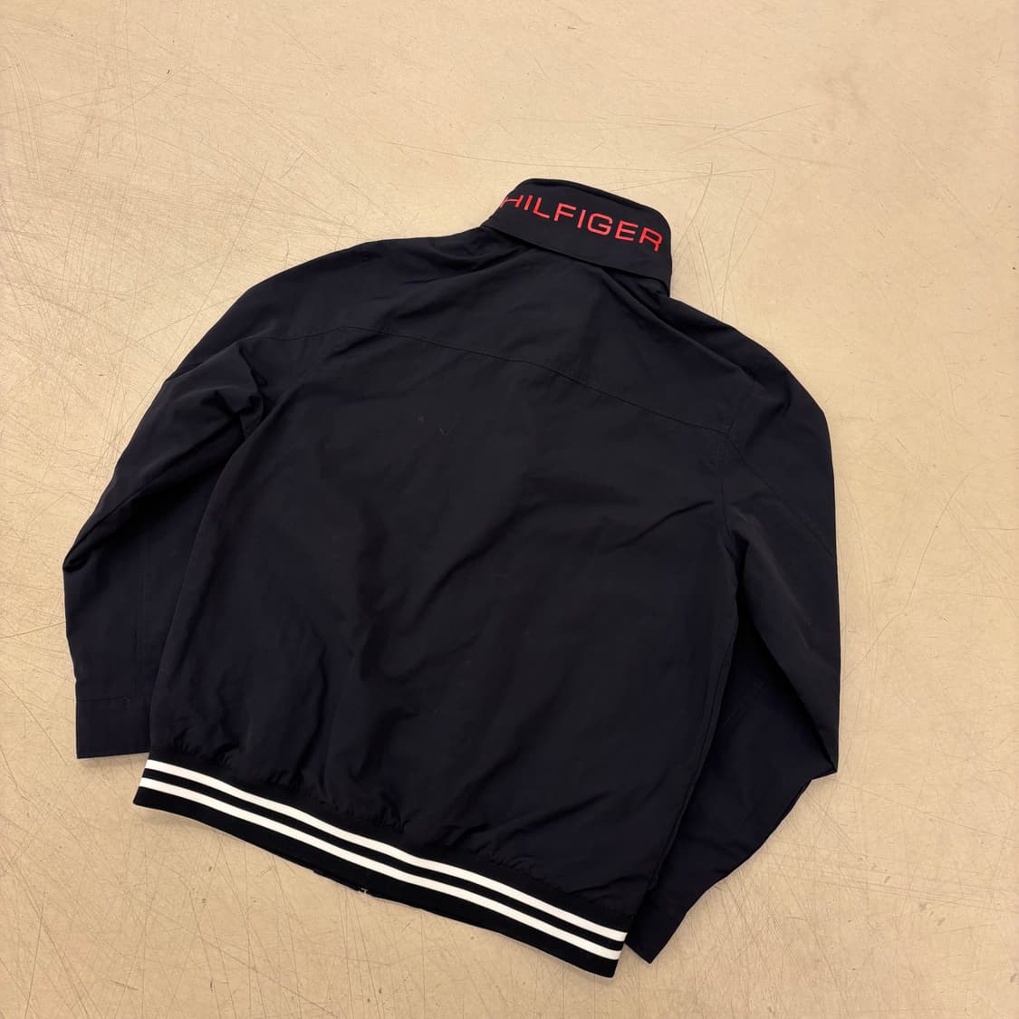 타미 힐피거 네이비 스몰로고 블루종 자켓 상품이미지3