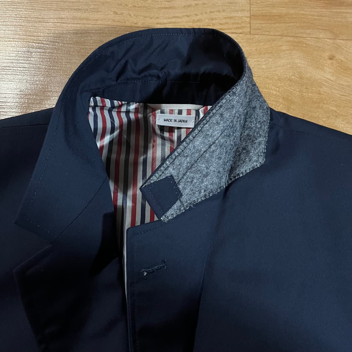 [110] 톰브라운 24ss 금장자켓 상품이미지5