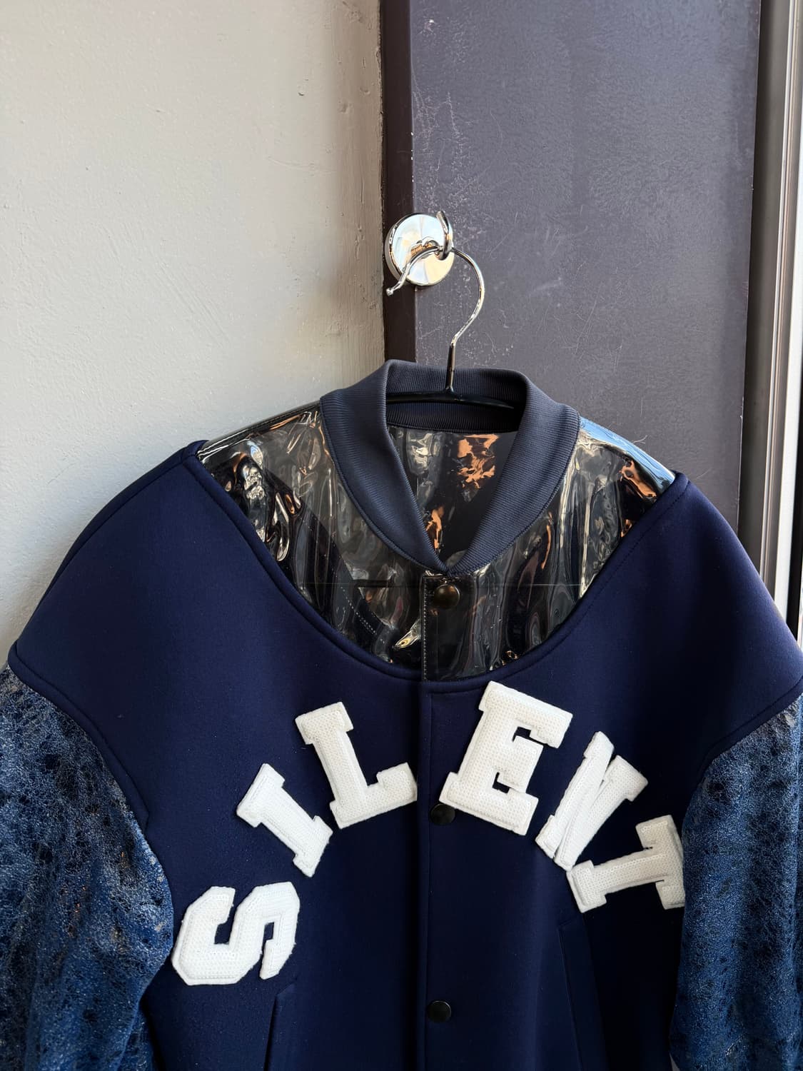 1/ 언더커버 14SS 런웨이 컬렉션 PVC 봄버자켓 상품이미지4